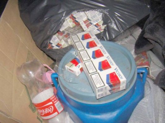 Peste 15.000 de ţigarete de contrabandă, confiscate în Constanţa